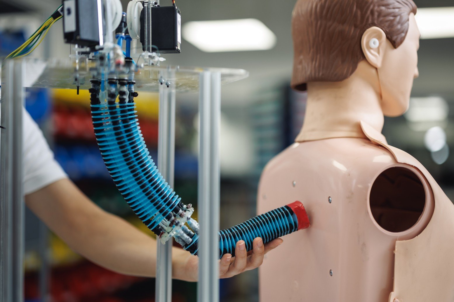 Singapore researchers pioneer neural blueprint for human-like intelligence in soft robots